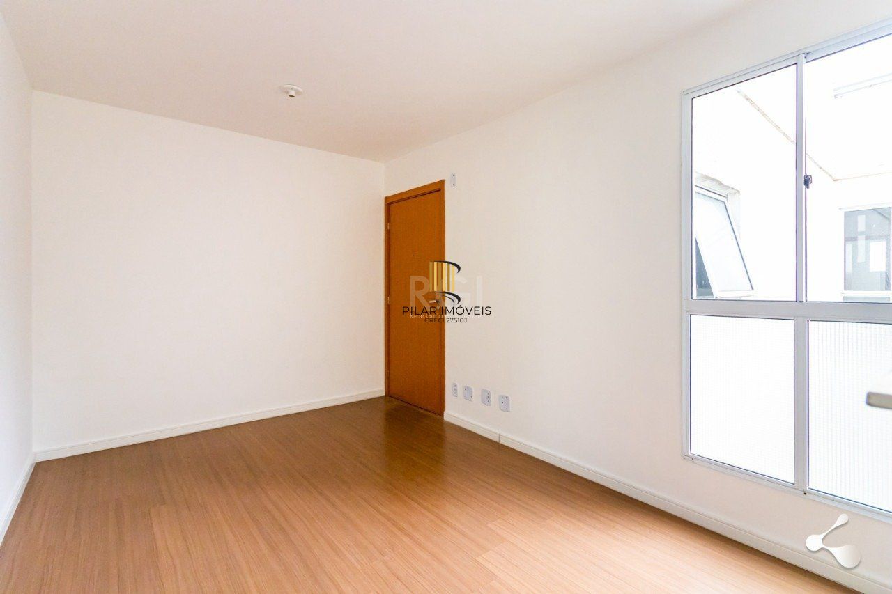 Apartamento com 2 quartos, 1 vaga de garagem, no bairro Vila Nova, Porto Alegre/RS 