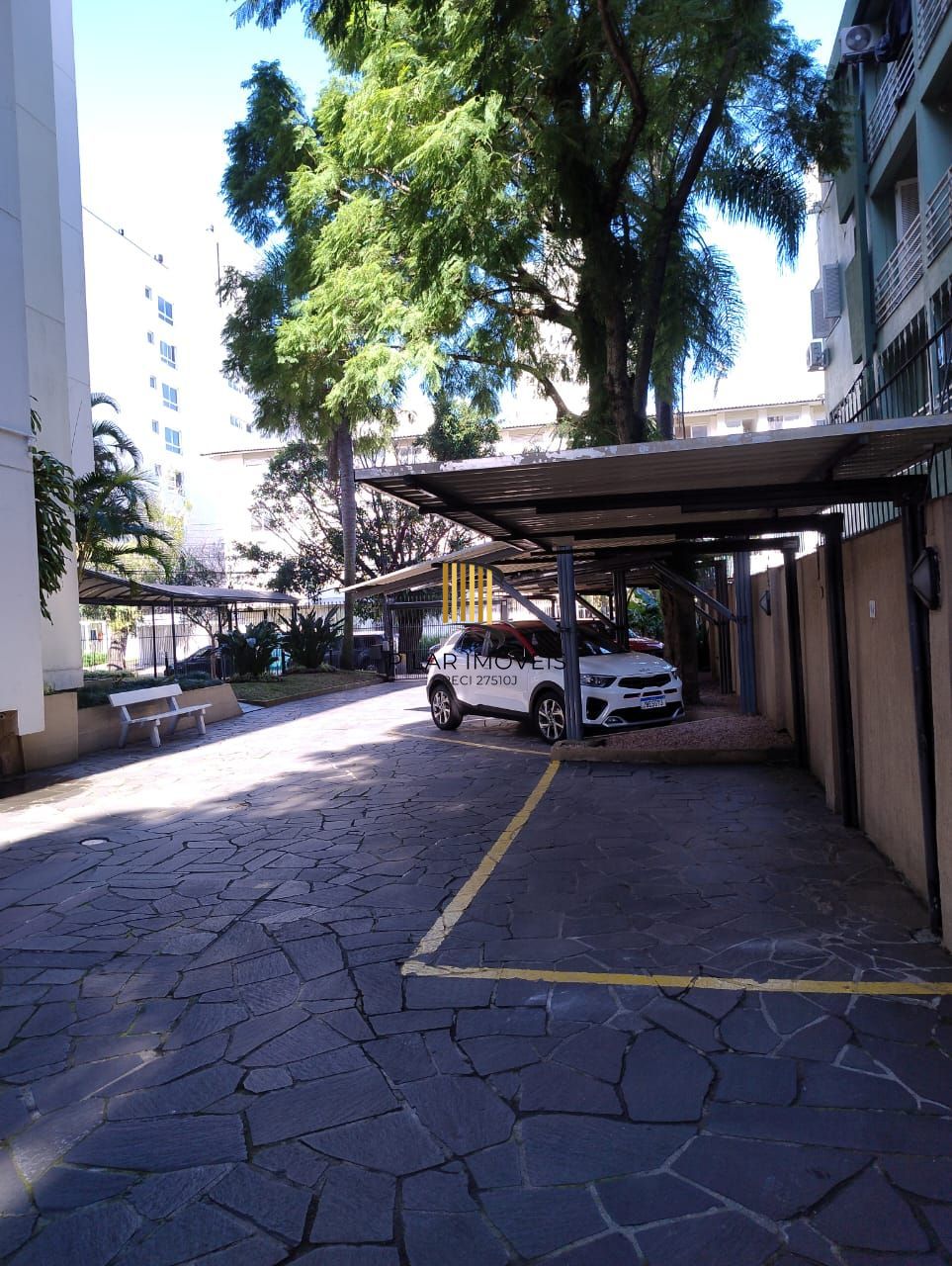 Apartamento Residencial de 2 Quartos em Menino Deus, Porto Alegre, RS