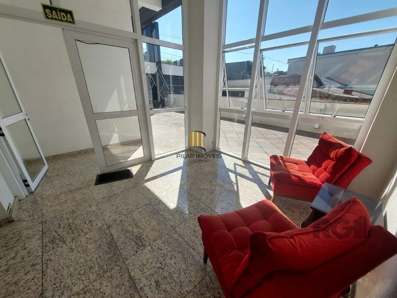 APARTAMENTO 2 QUARTOS - 1 SUITE - 2 VAGAS - ELEVADOR - IPANEMA - PORTO ALEGRE - RS