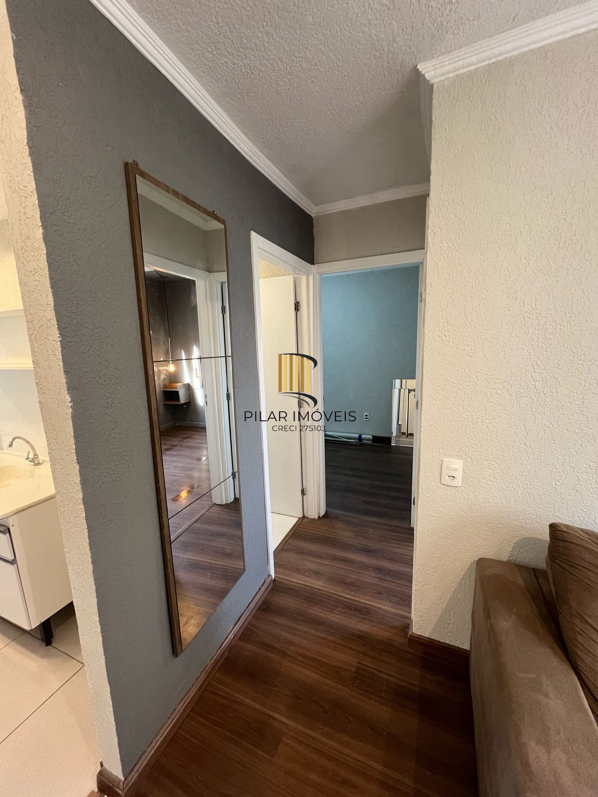 Apartamento com 02 quartos e 01 vaga no Bairro Sarandi