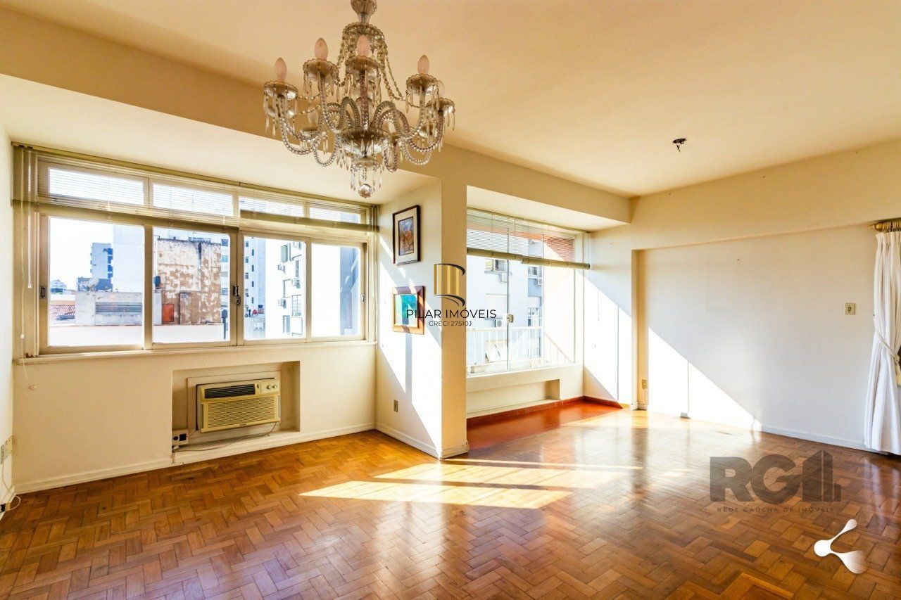 Apartamento de 3 dormitórios no bairro Independência