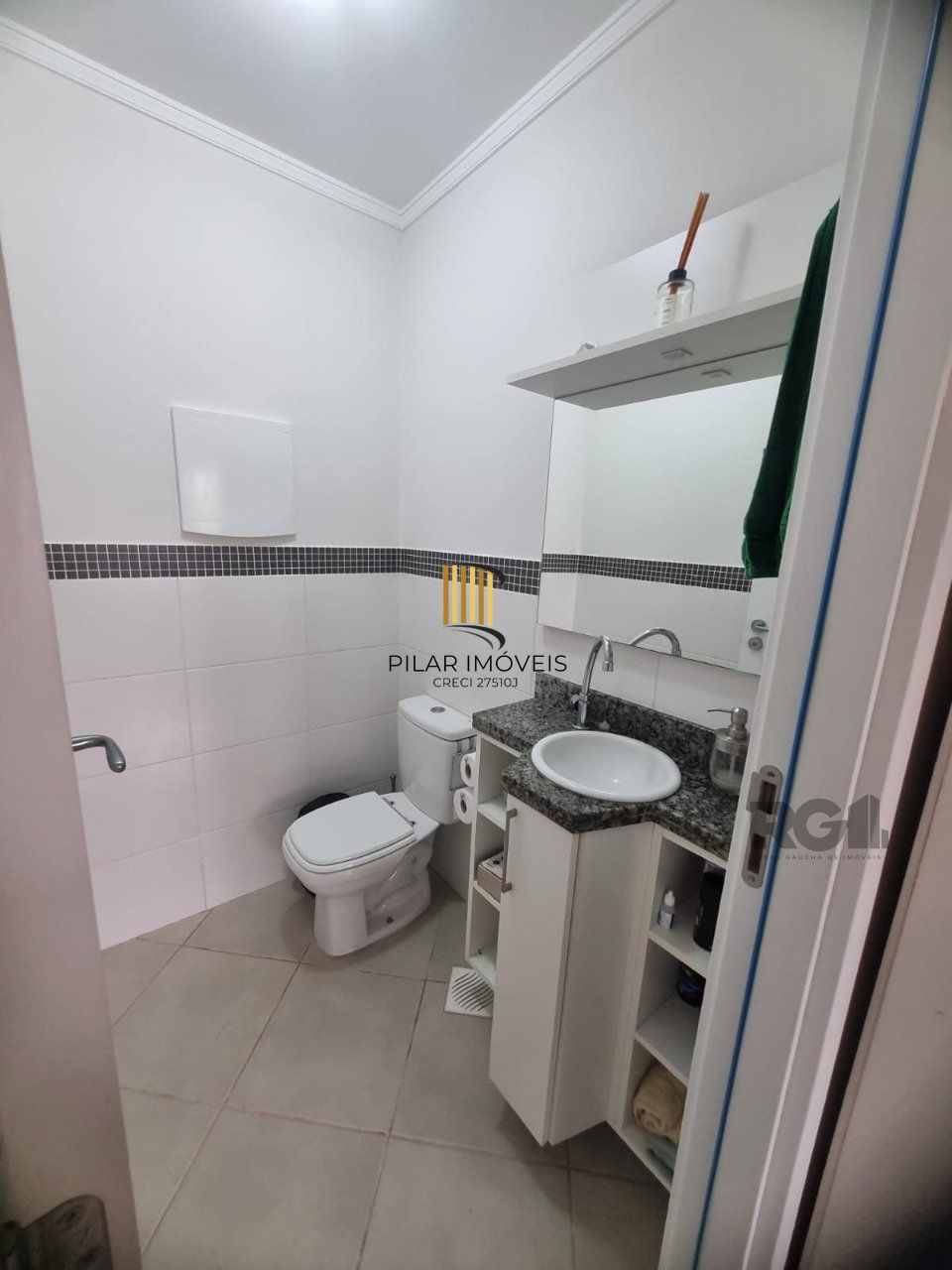 VENDA DE APARTAMENTO DE01 SUÍTE, INFRA E 02 VAGAS DE GARAGEM - SANTO ANTONIO