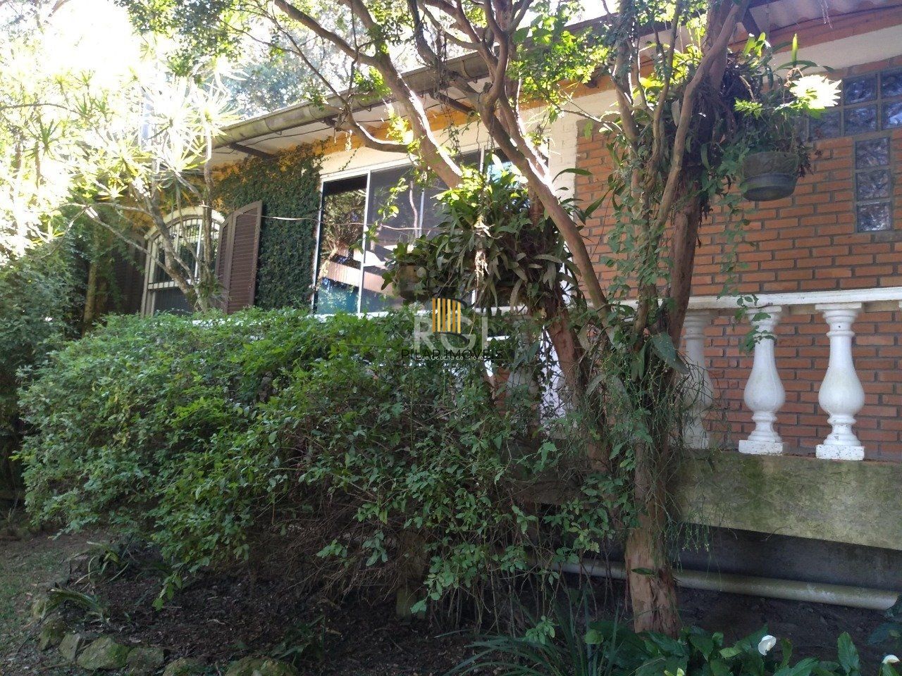 Casa para Venda - 290m², 13 dormitórios, sendo 6 suites, 10 vagas - Belém Novo, Porto Alegre
