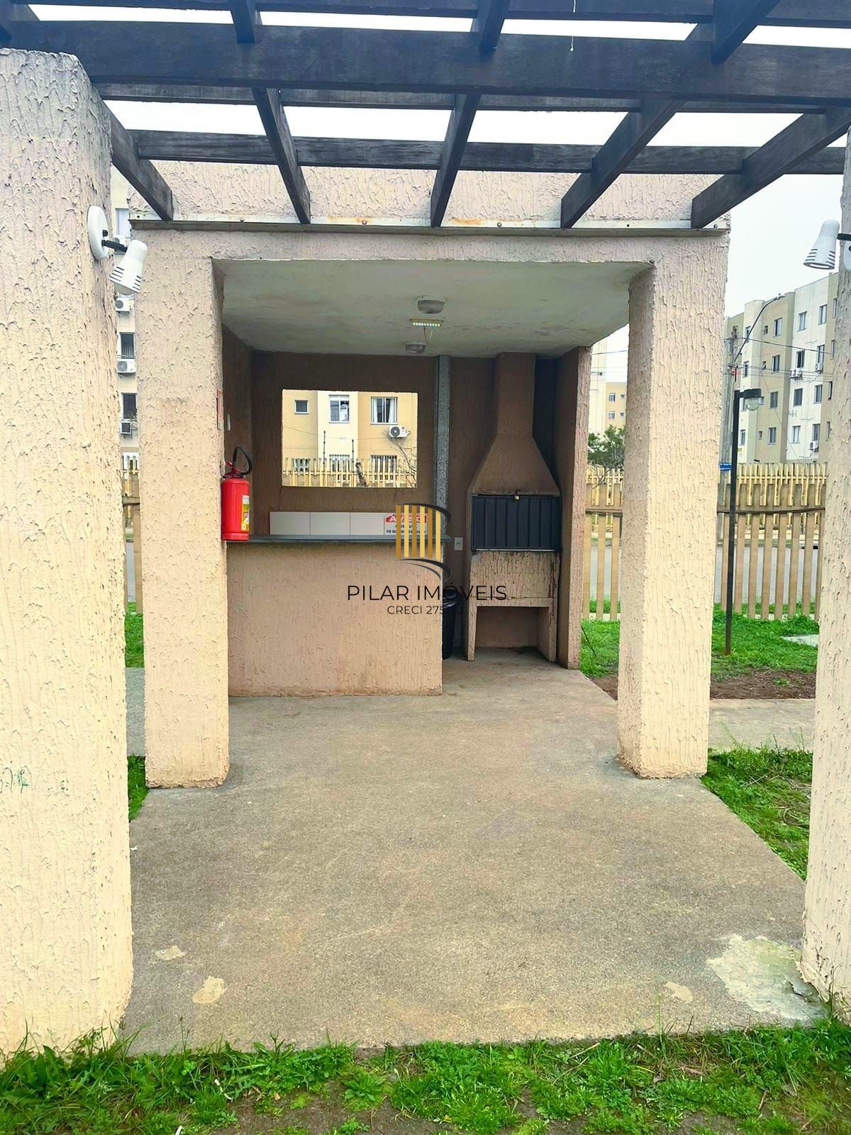 Apartamento com 02 quartos e 01 vaga no Bairro Sarandi