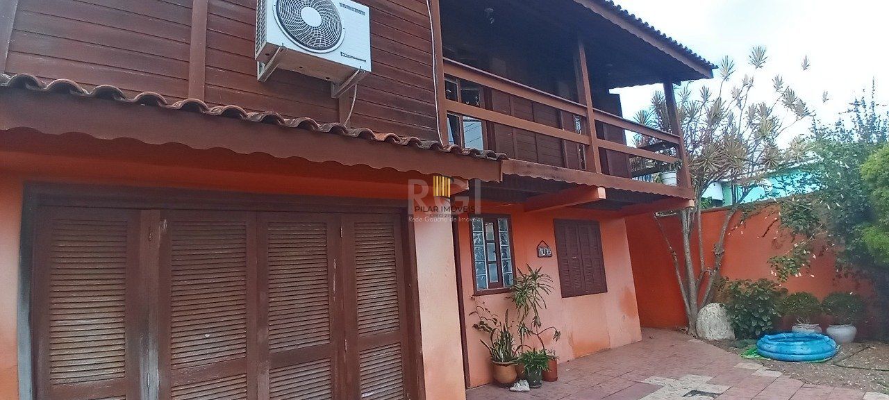 Casa 3 dormitórios no bairro Tristeza
