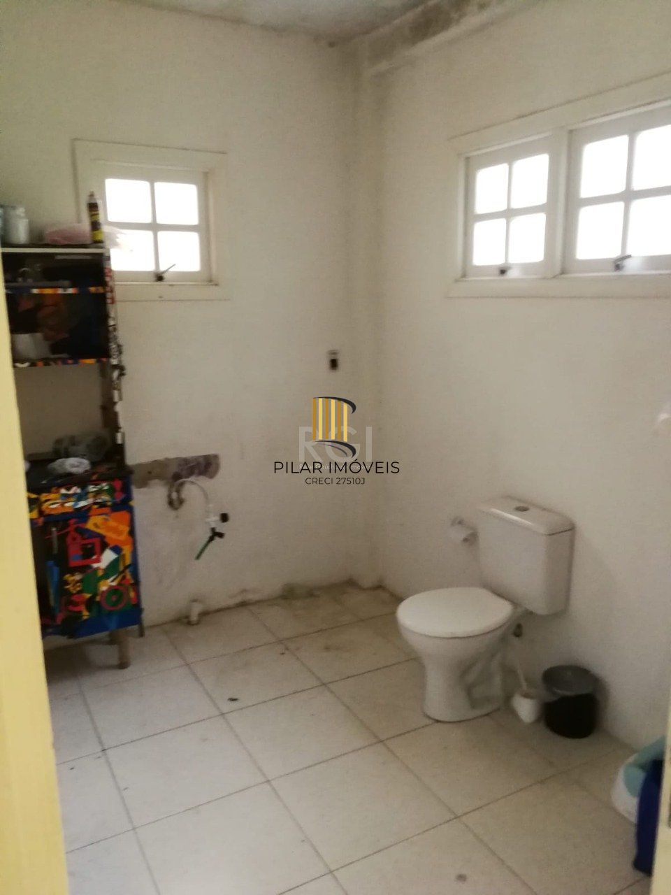 Casa para Venda - 170m², 3 dormitórios, 3 vagas - Nonoai, Porto Alegre