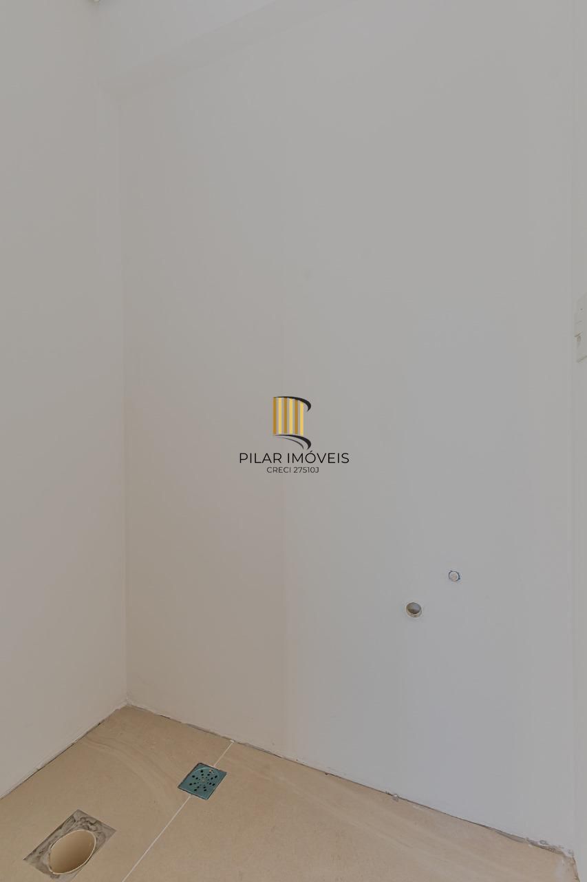 APARTAMENTO, 2 DORMITÓRIOS, 2 SUÍTES, VARANDA, VAGA DE GARAGEM, BAIRRO MENINO DEUS, PORTO ALEGRE/RS