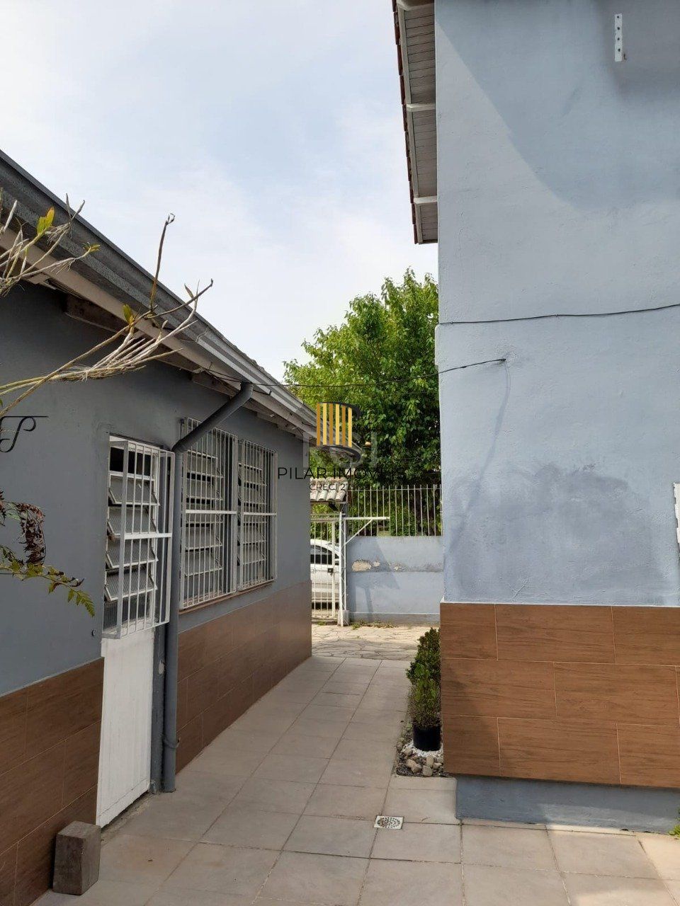 Casa para Venda - 149m², 4 dormitórios, 2 vagas - Campo Novo
