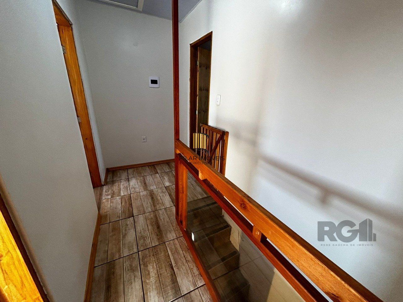 Casa para Venda - 120m², 5 dormitórios, 2 vagas - Hípica, Porto Alegre