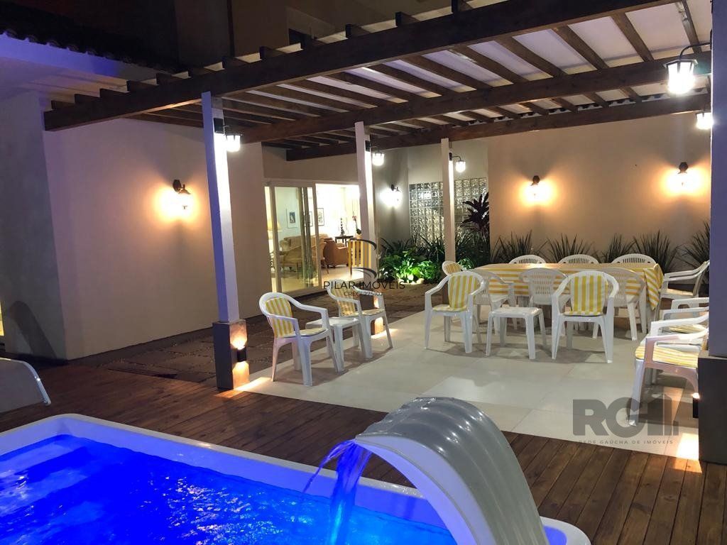 Casa Condominio para Venda - 243.12m², 2 dormitórios, sendo 2 suites, 4 vagas - São Vicente, Gravatai
