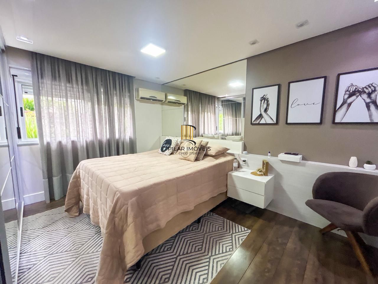 Casa em Condomínio com 03 quartos, 01 suíte e 02 vagas cobertas - Teresópolis