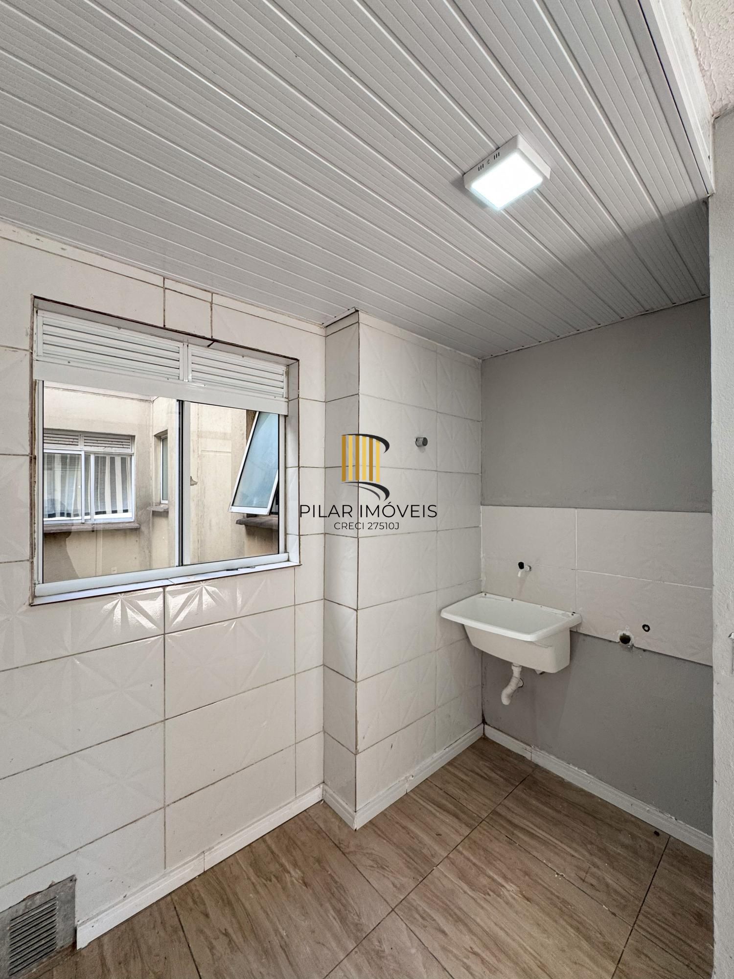 Apartamento 2 dormitórios no bairro Restinga
