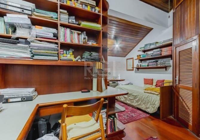 CASA DE CONDOMÍNIO, 3 DORMITÓRIOS, SUÍTE, NO BAIRRO JARDIM SABARÁ, PORTO ALEGRE/RS