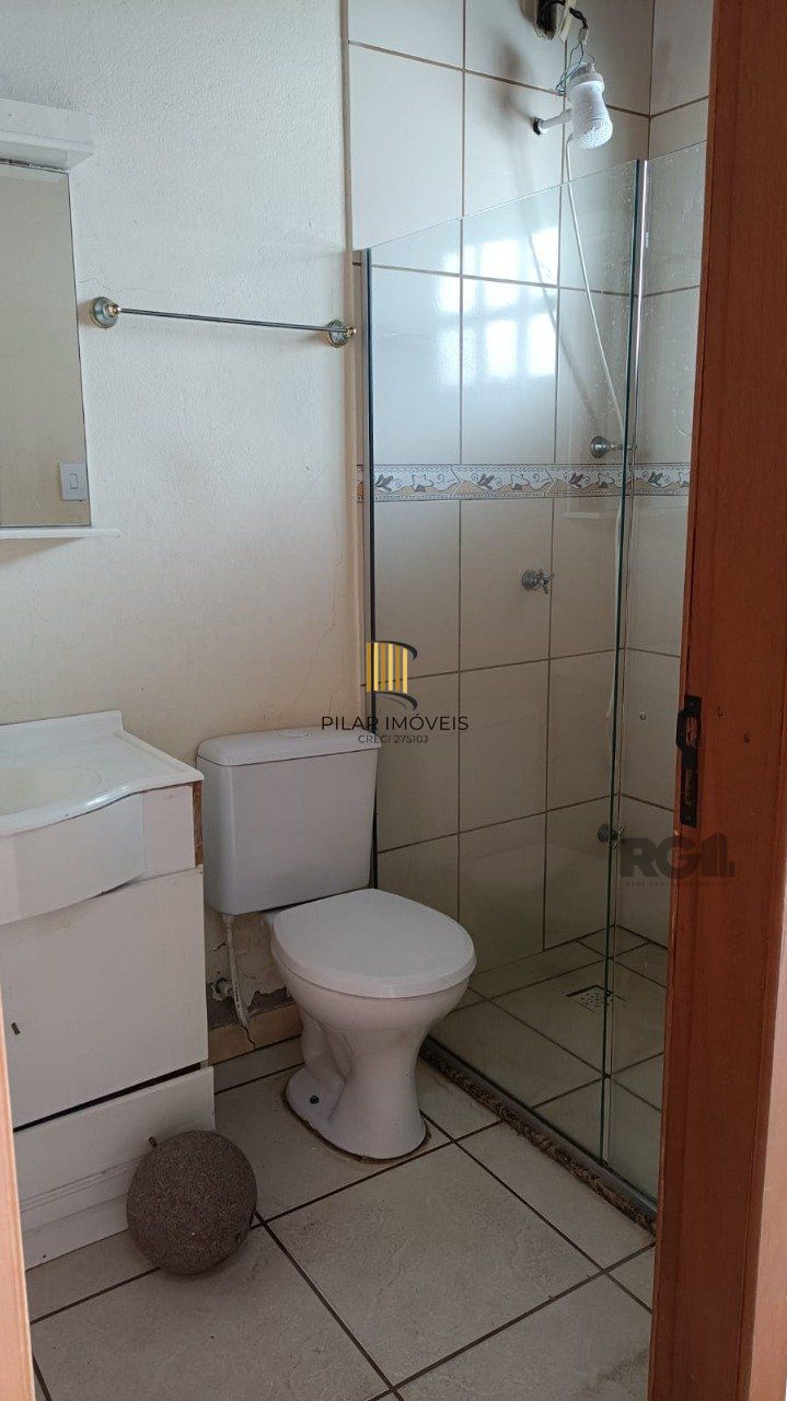 casa mista com 2 vagas na cavalhada Porto Alegre /RS