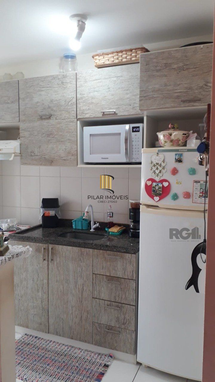 APARTAMENTO DE 2 DORMITÓRIOS E VAGA ESCRITURADA EM CONDOMÍNIO COM INFRA COMPLETA.