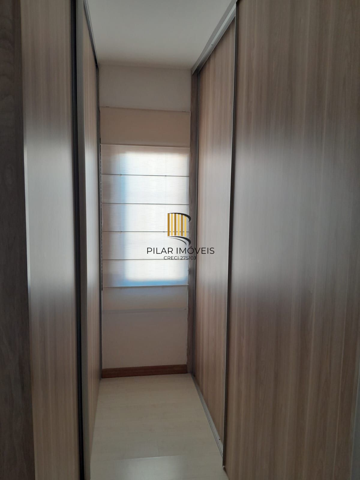 LINDA CASA 4 QUARTOS A VENDA, BAIRRO VILA NOVA, PORTO ALEGRE, RS