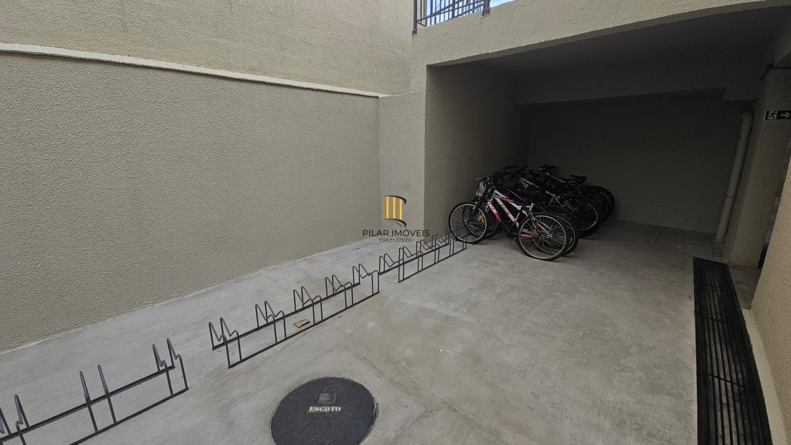 Apartamento de 2 dormitórios com 1 vaga de garagem , nunca habitado !