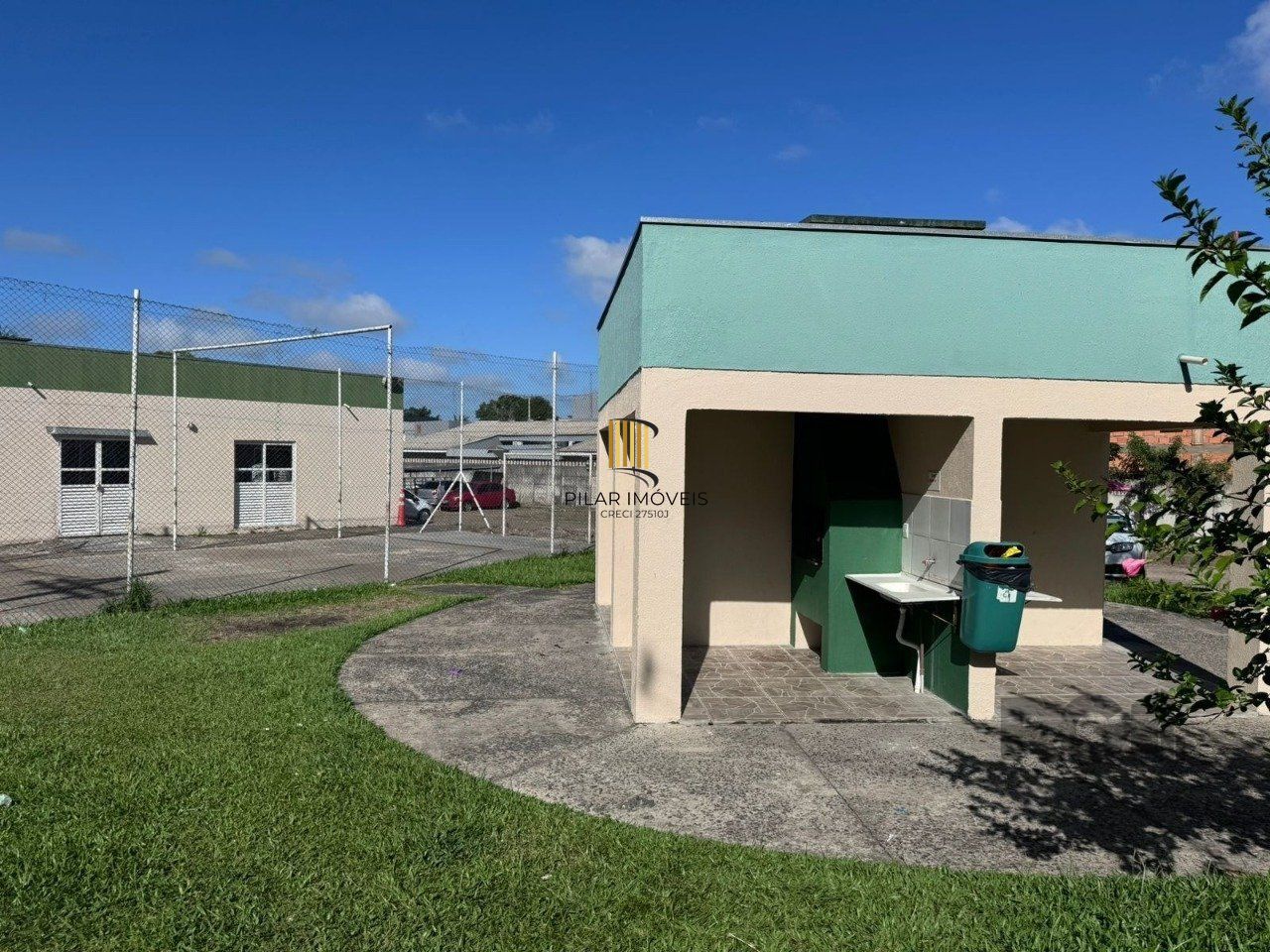 Apartamento para Venda - 43m², 2 dormitórios, 1 vaga - Restinga