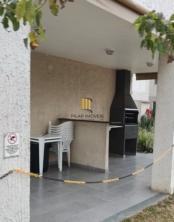 Apartamento com 02 quartos e 01 vaga no Bairro Santa Rosa de Lima em Porto Alegre