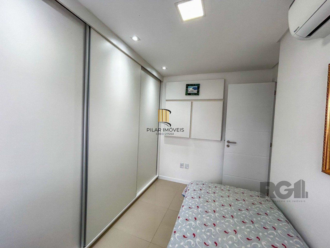 Apartamento de 03 dormitórios na Tristeza Zona Sul de Porto Alegre