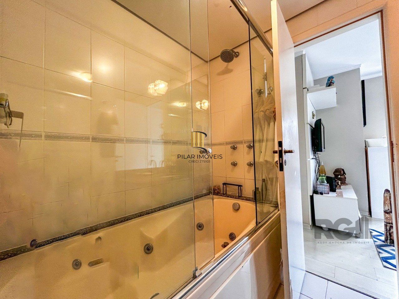 Apartamento 3 dormitórios no bairro Mont Serrat