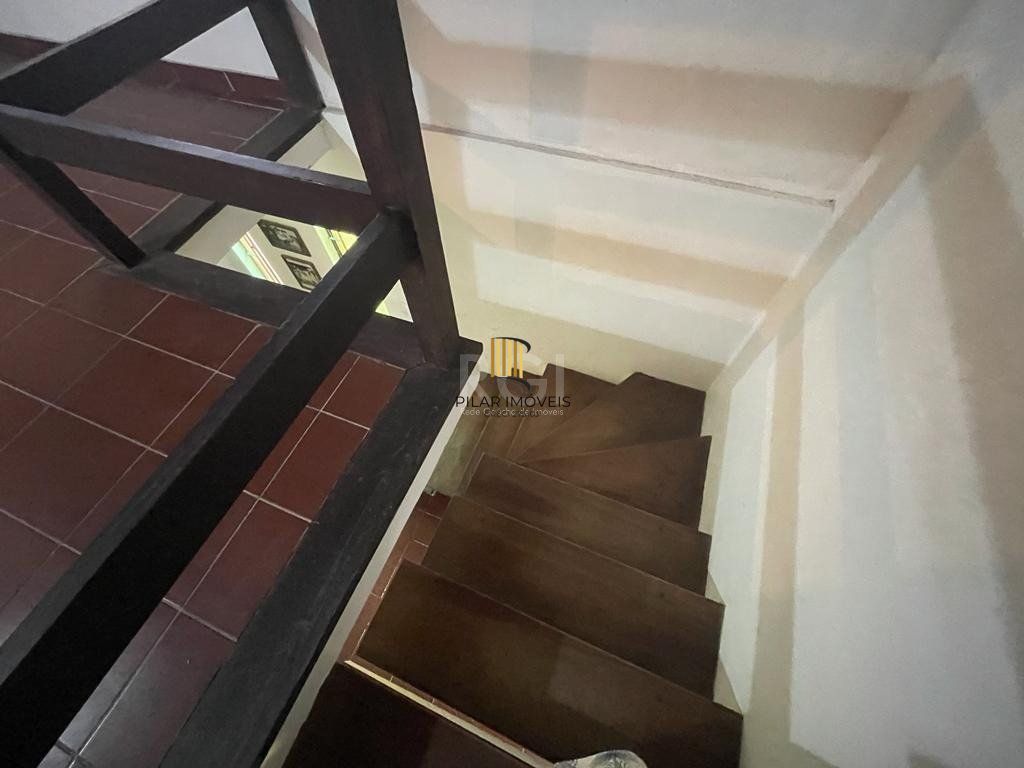 Casa para Venda - 400m², 5 dormitórios, sendo 3 suites, 4 vagas - Ipanema PORTO ALEGRE /RS