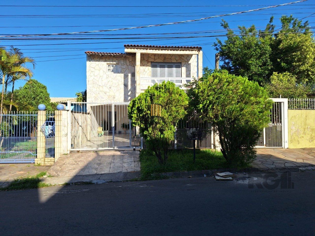 Sobrado 3 Dormitório(s) Bairro Jardim Algarve