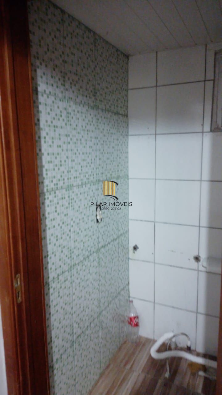 Apartamento dois dormitórios com vaga de garagem