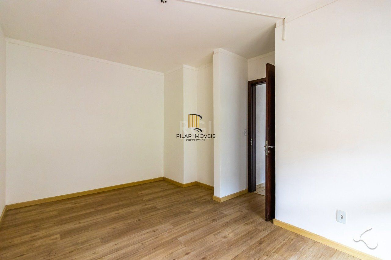 Apartamento 02 dormitórios No Bairro Tristeza em Porto Alegre/RS