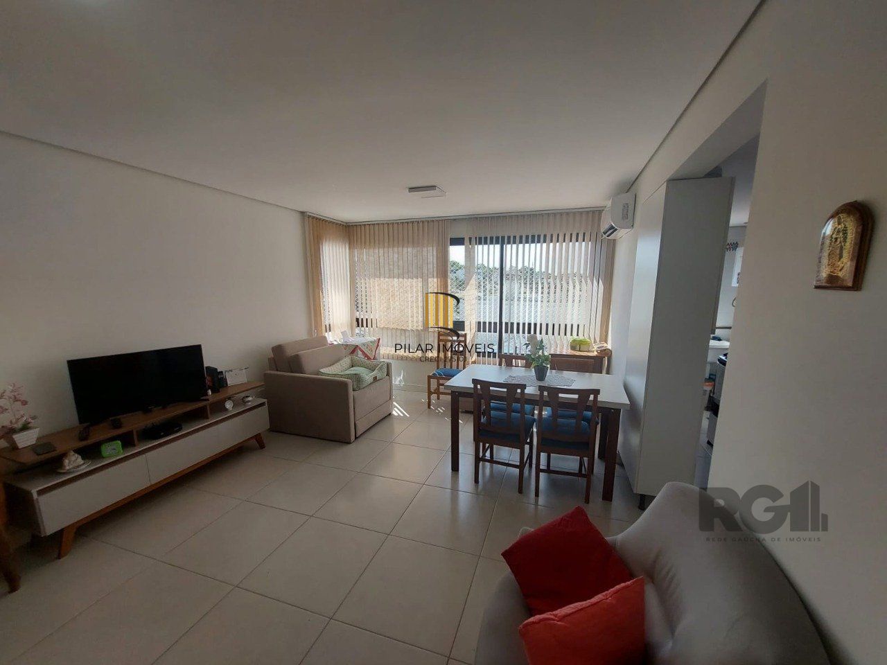 APARTAMENTO 2 QUARTOS - 1 SUITE - 2 VAGAS - ELEVADOR - IPANEMA - PORTO ALEGRE - RS