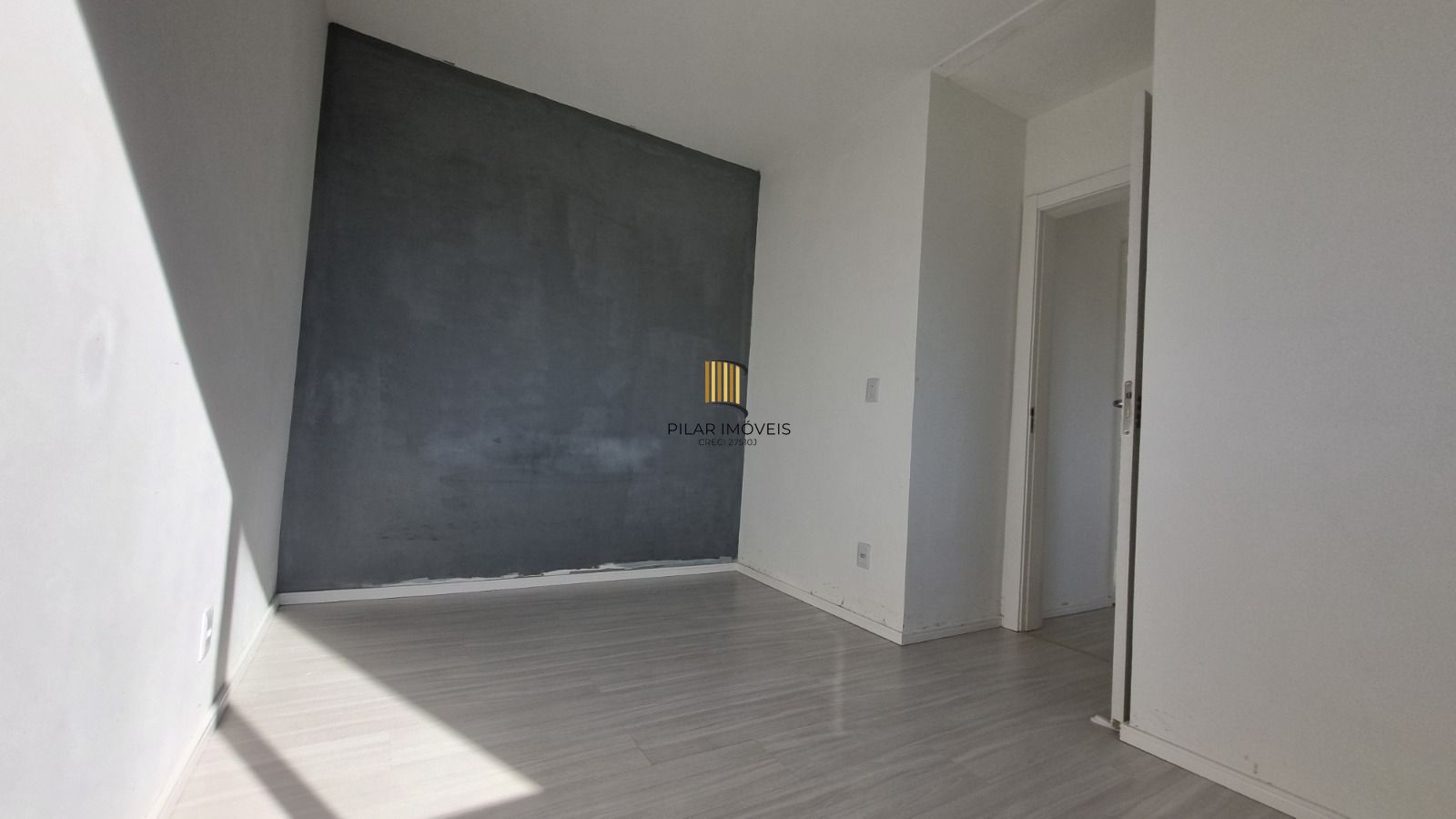Apartamento com 02 quartos no Bairro Alto Petrópolis e 01 vaga
