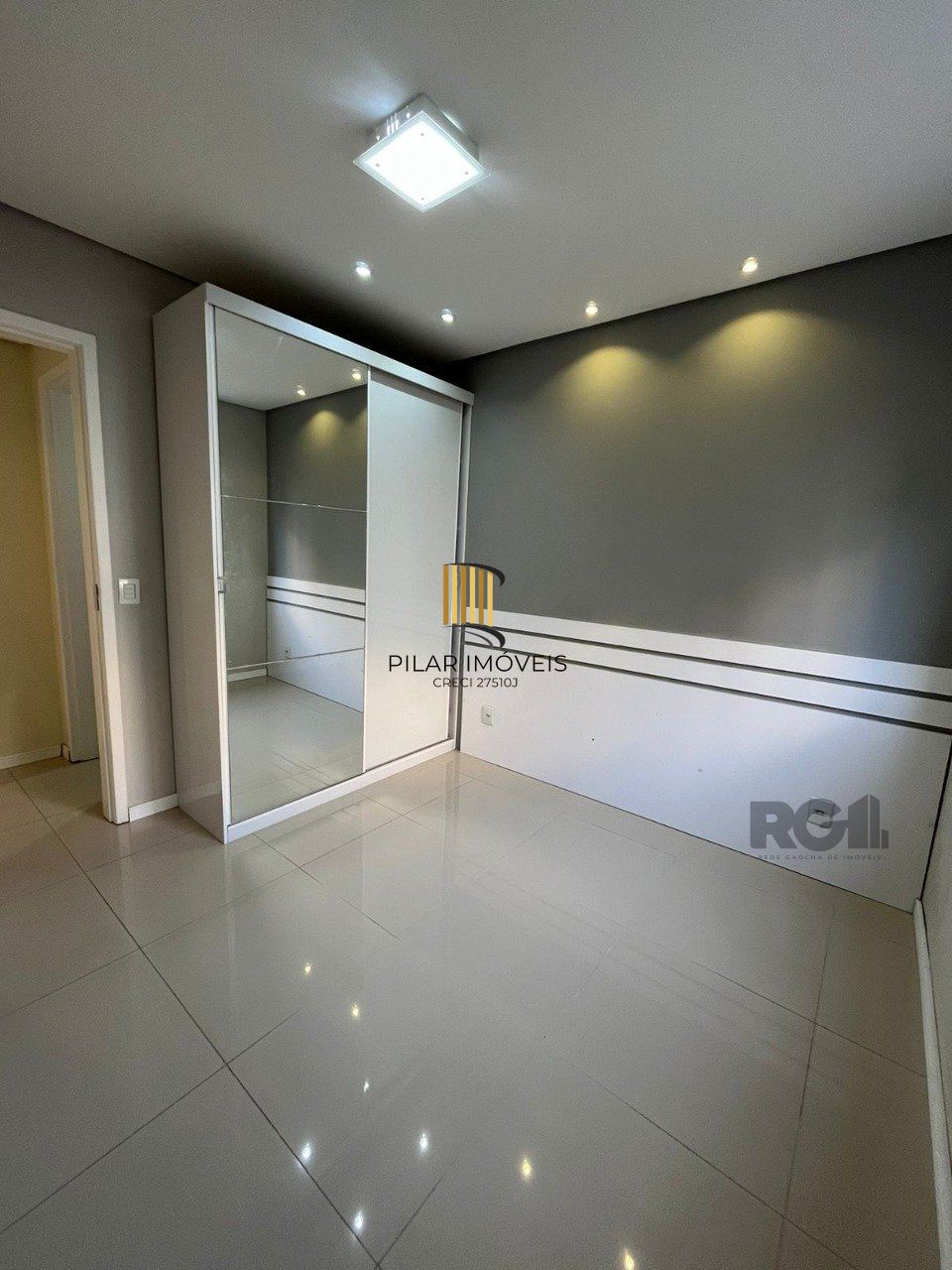 Apartamento 2 dormitórios no bairro Vila Nova