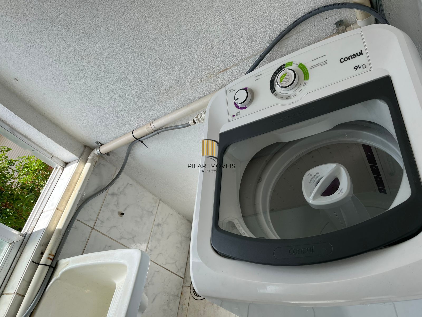 Apartamento com 01 Quarto e 01 Vaga escriturada no Bairro Jardim do Salso