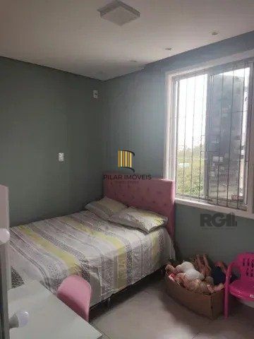 Apartamento de 3 dormitórios com área externa no bairro Passo da Areia
