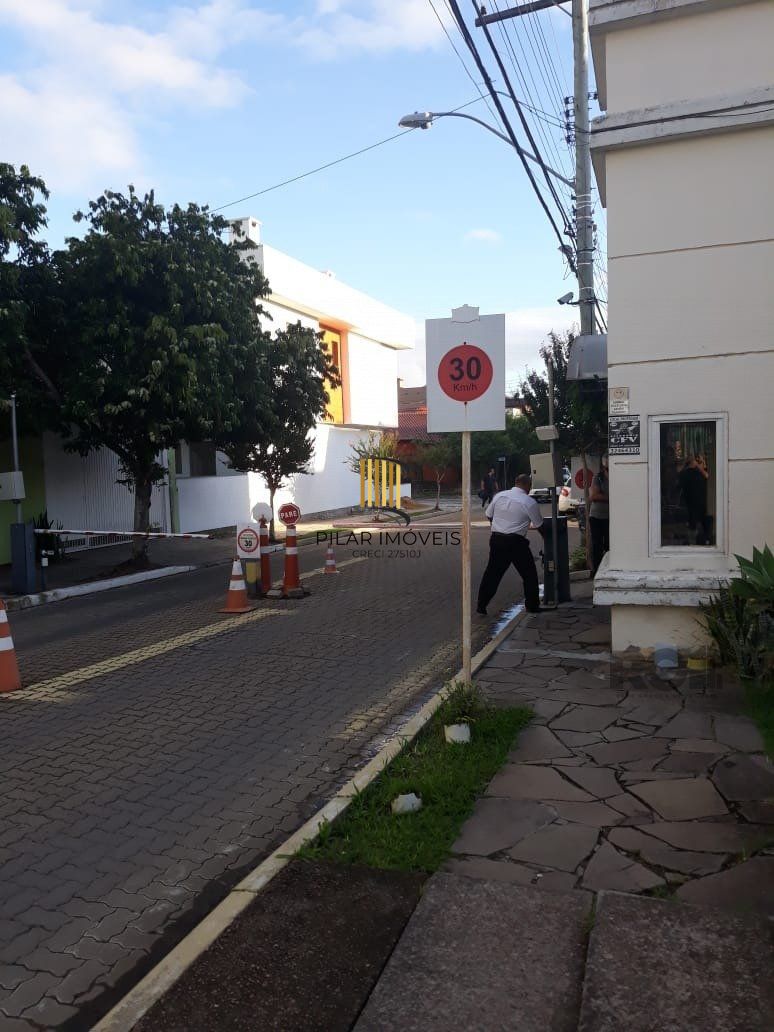 CASA, 3 SUÍTES, 2 VAGAS DE GARAGEM, BAIRRO HÍPICA, PORTO ALEGRE/RS