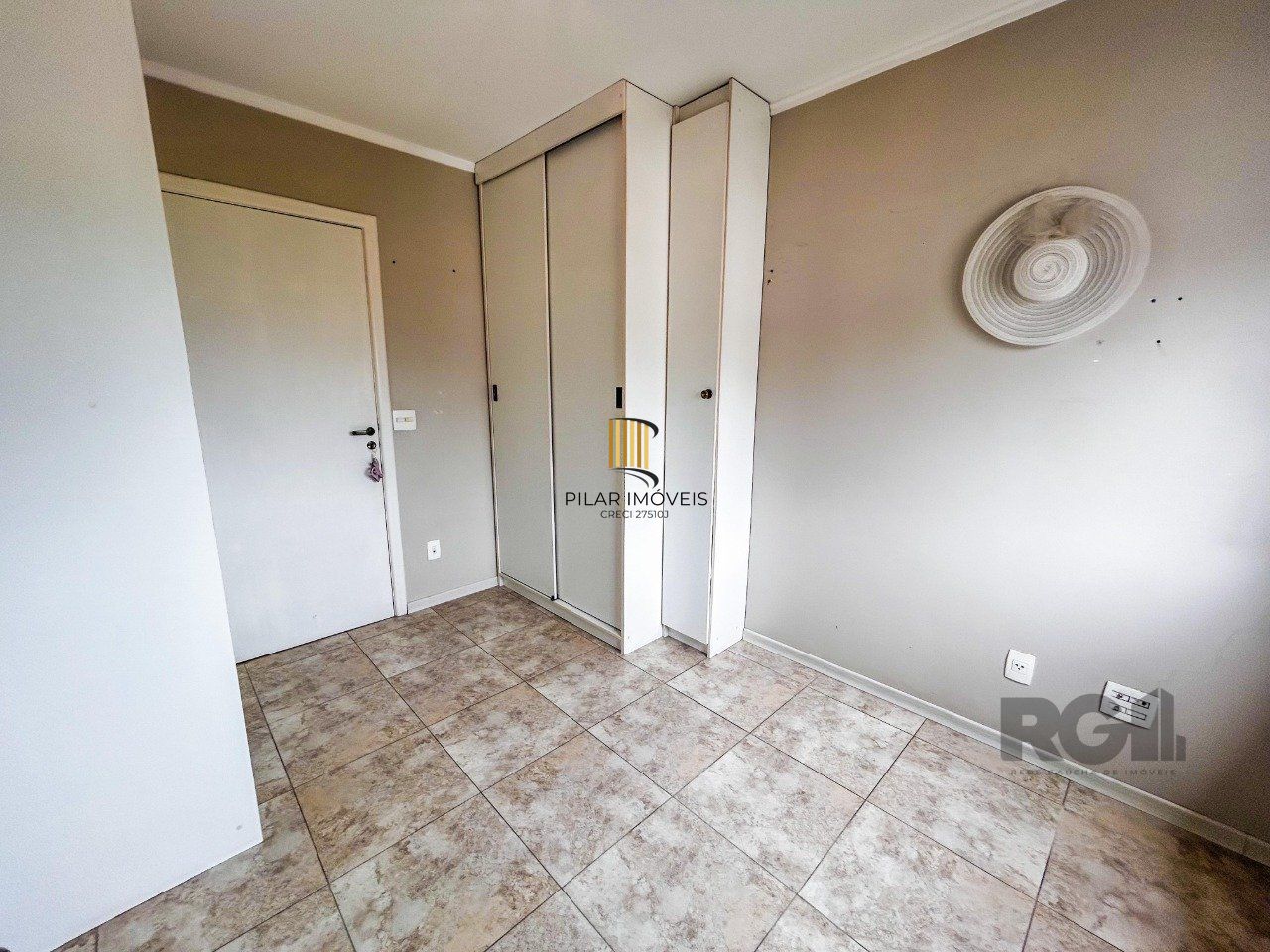 Apartamento 3 dormitórios no bairro Mont Serrat