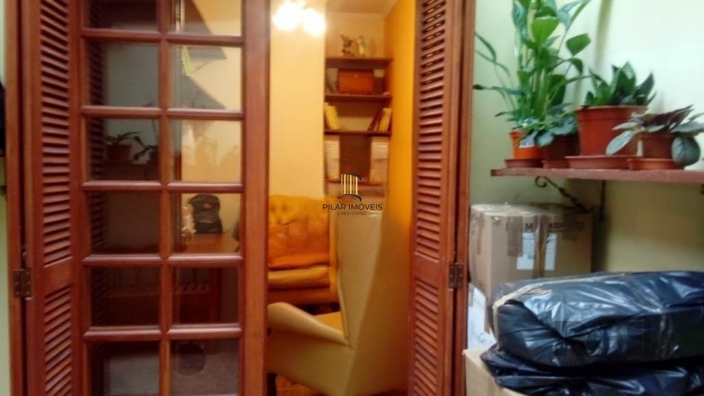 Apartamento de 01 dormitórios no Bairro Menino Deus