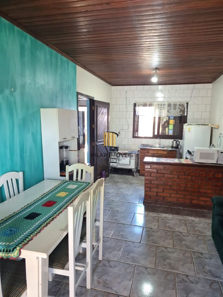 Oportunidade Única em Nova Tramandaí – Casa com 2 Dormitórios + 2 Kitnets nos Fundos!