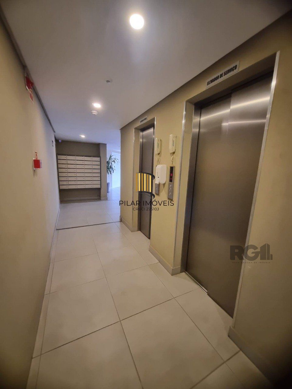 VENDA DE APARTAMENTO DE01 SUÍTE, INFRA E 02 VAGAS DE GARAGEM - SANTO ANTONIO