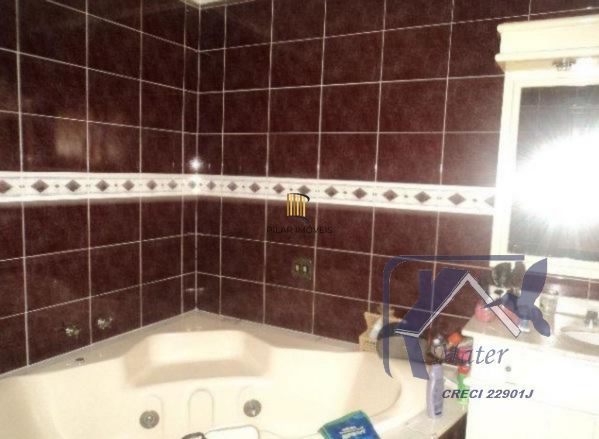 Casa para Venda - 318m², 4 dormitórios, sendo 1 suites, 4 vagas - Cavalhada