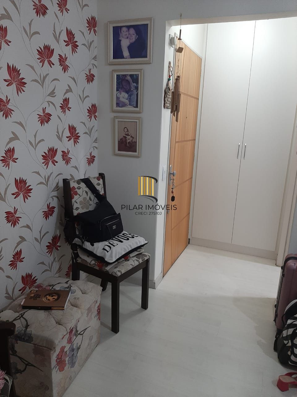 Apartamento de 02 quartos no Partenon
