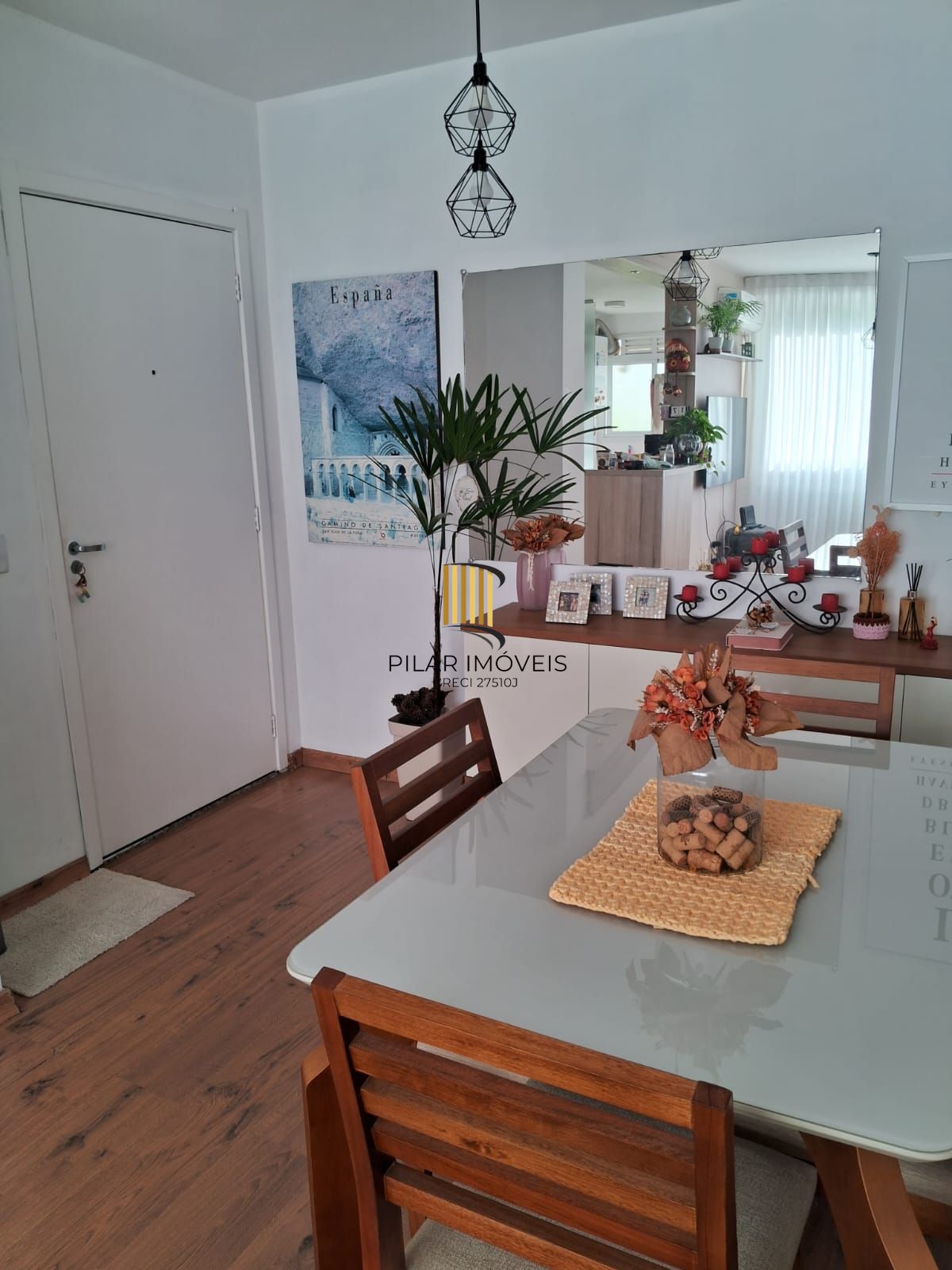 Apartamento 2 dormitórios no bairro Cristal