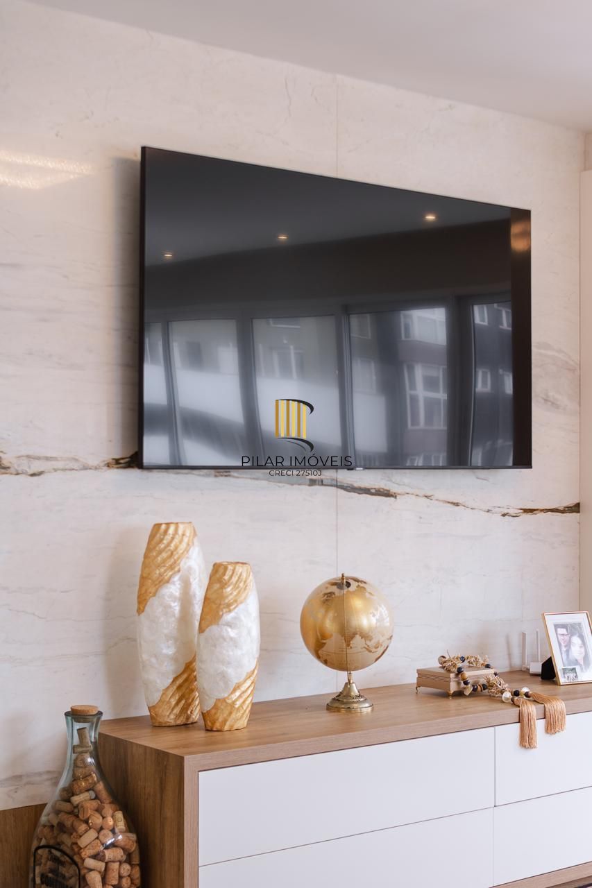 Apartamento com 03 Quartos (01 suíte) e 02 vagas na Praia de Torres RS