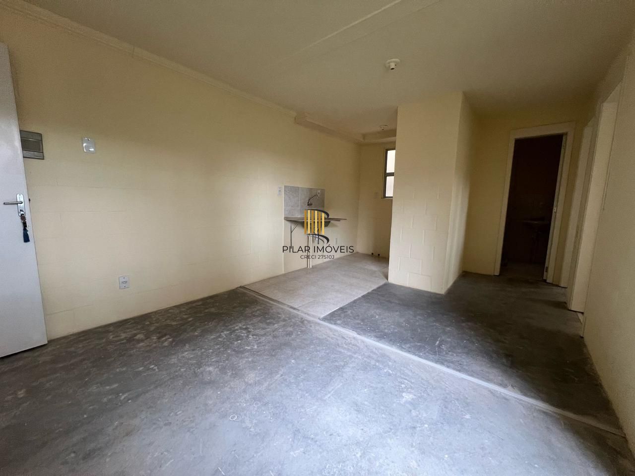 Apartamento com 2 quartos com vaga de garagem no Bairro Campo Novo