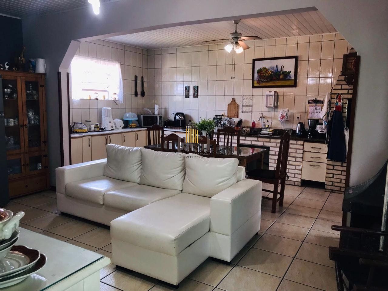 Casa para Venda - 279m², 6 dormitórios, sendo 2 suites, 3 vagas - Cavalhada, Porto Alegre