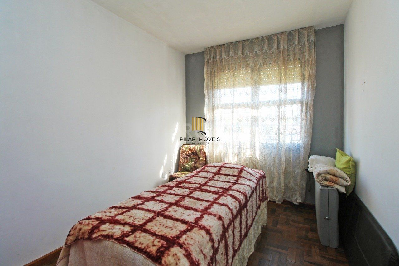 Casa 5 Dormitório(s) Bairro Camaquã