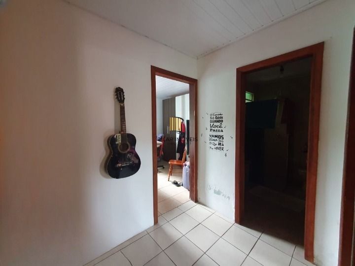 Casa de Condomínio 3 dormitórios no bairro Cristal