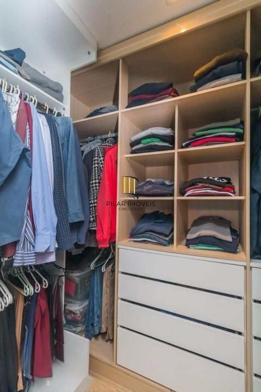 Casa com 03 quartos no Bairro de Ipanema em Porto Alegre/RS