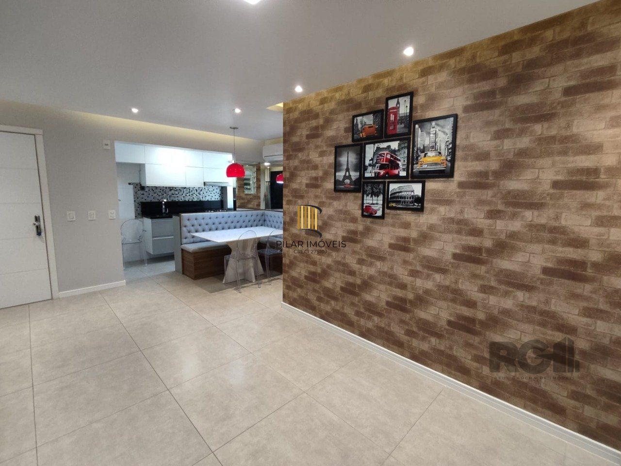 Apartamento de 3 dormitórios, sendo 1 suíte com closet e vaga de garagem coberta e escriturada