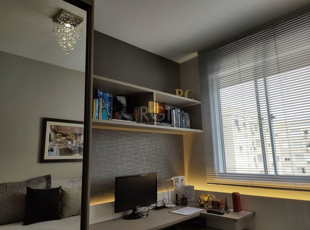 Apartamento para Venda - 48.32m², 2 dormitórios, 3 vagas - Jardim Itu